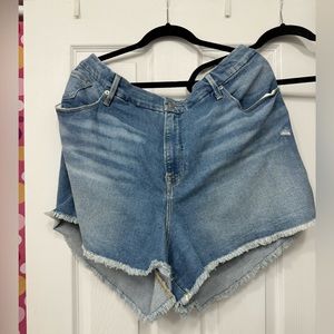 NWOT GOOD AMERICAN THE GOOD SHORT